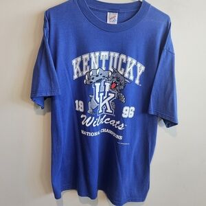 Vintage 1996 University of Kentucky Wildcats T-Shirt  - Size XL